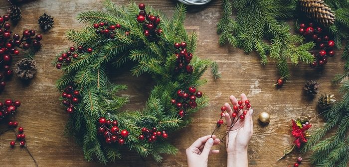 Jak zrobić świąteczny wieniec – prosty tutorial krok po kroku dla każdego